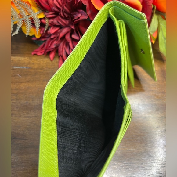 Authentic Prada Compact Wallet - EUC - Picture 7 of 11